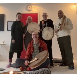 🌕 L�r at skabe og lede trommeceremonier 🌕23 og 24 januar 27
